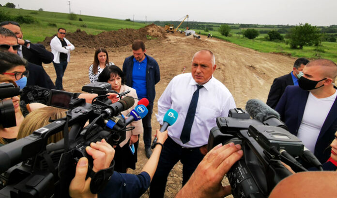 Борисов инспектира газовата връзка с Гърция, остана доволен от напредъка