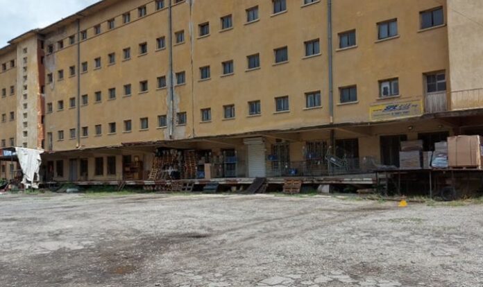 Община Дупница стана собственик на трета сграда