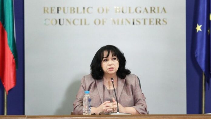 Енергийният министър Теменужка Петкова: Не съм зависима от Русия