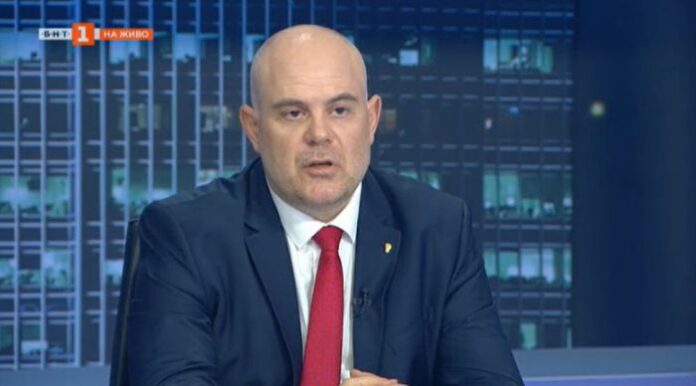 Гешев: Арестуваните в ГДБОП са били на хранилка на всяка наркогрупа, която си е плащала