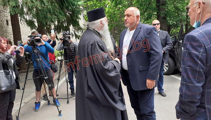 Борисов от Рилския манастир: Даваме още 600 хил. лв. за три манастира и една църква