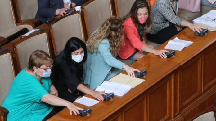 Единодушно депутатите актуализираха бюджета