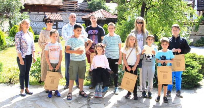 С фотоконкурс ученици от Банско казаха "не" на наркотиците