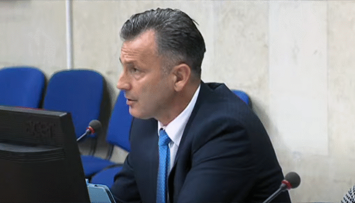 Ханджийски поиска оставката на Тодоров и подаде своята