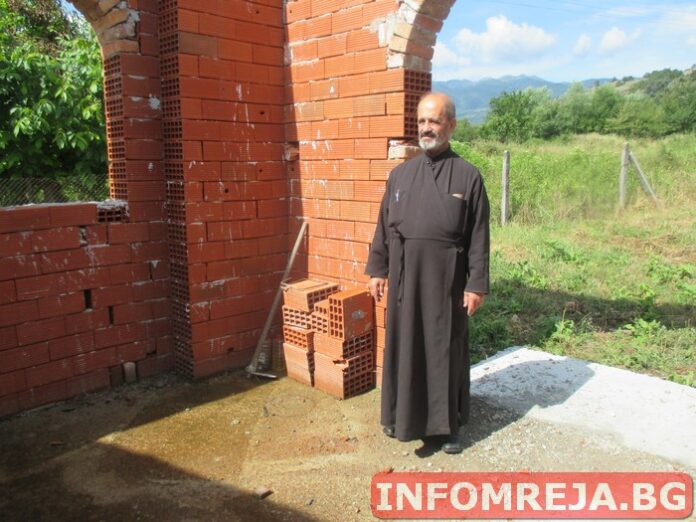 В село Баничан се строи храм на името на свети Паисий Хилендарски