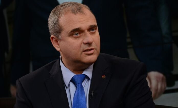 ВМРО предлага колите с газови уредби да плащат 50% по-нисък данък