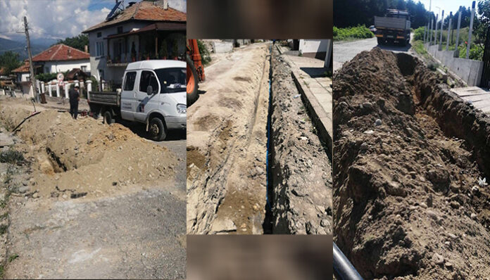 Приключва подмяната на водопровод по ул. „Св. Георги“ в Хаджидимово