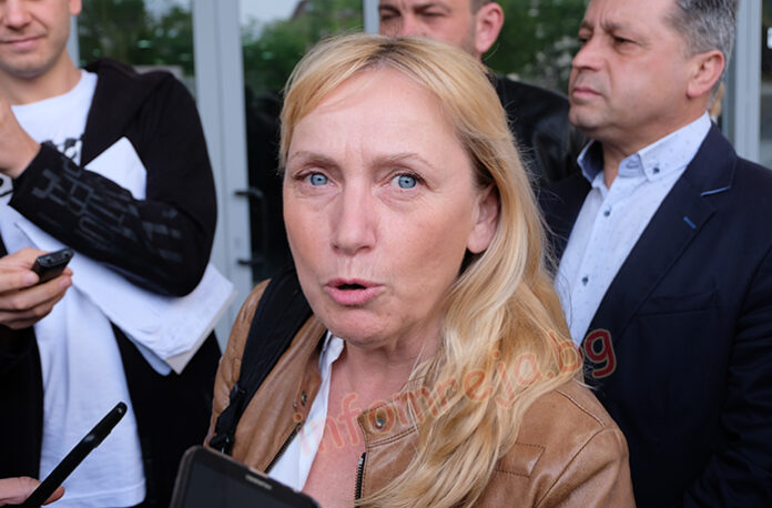Йончева: Аудиозаписът на Борисов е автентичен, потвърдиха американски експерти
