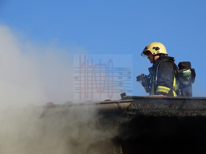 Две жени загинаха при пожар в дома си
