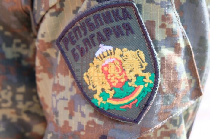 Военен блъсна пешеходка в Сливен