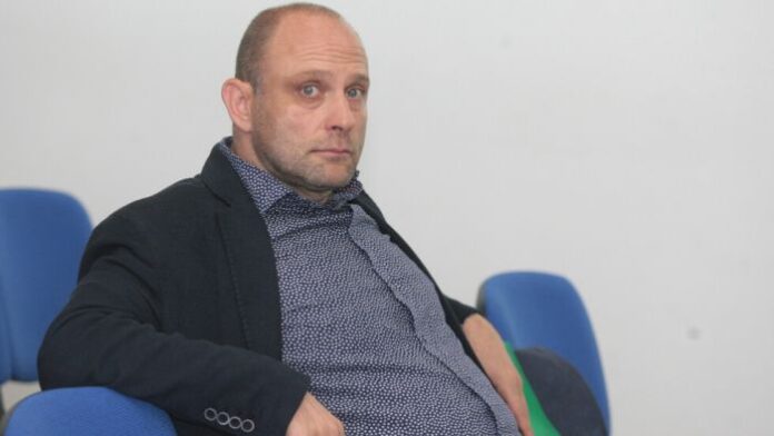 Тити Папазов е с коронавирус