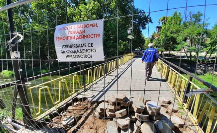 Стартира ремонтът на моста над река Струма в Перник