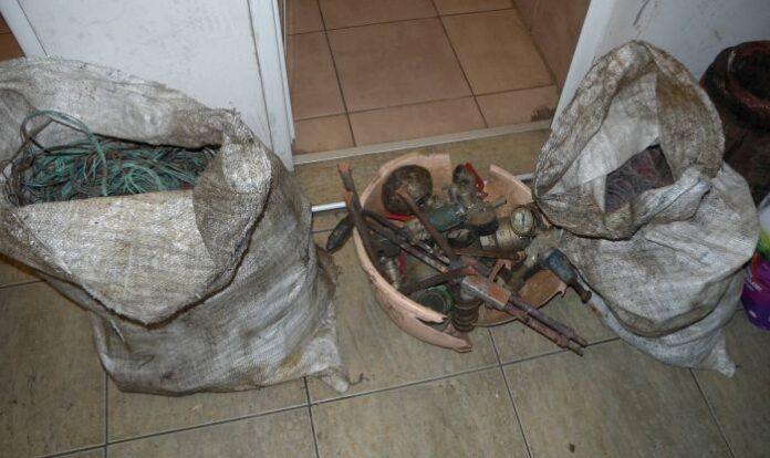 7 задържани при специализирана полицейска операция в бургаския квартал „Победа”