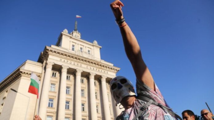 Над 50% от българите не вярват, че протестиращите ще свалят правителството