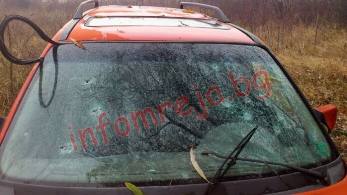 Счупиха стъкло на мерцедес в Кюстендил