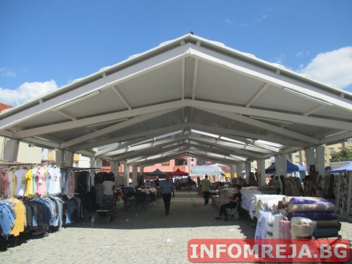 Търговци и клиенти свикват с промените на пазара в Гоце Делчев
