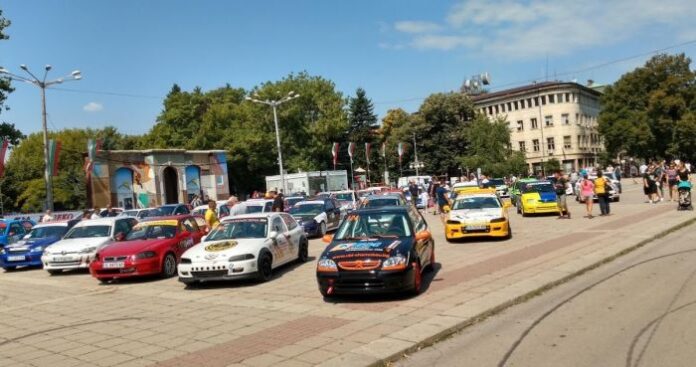 37 български пилоти на старт в Планинско изкачване „Осогово“