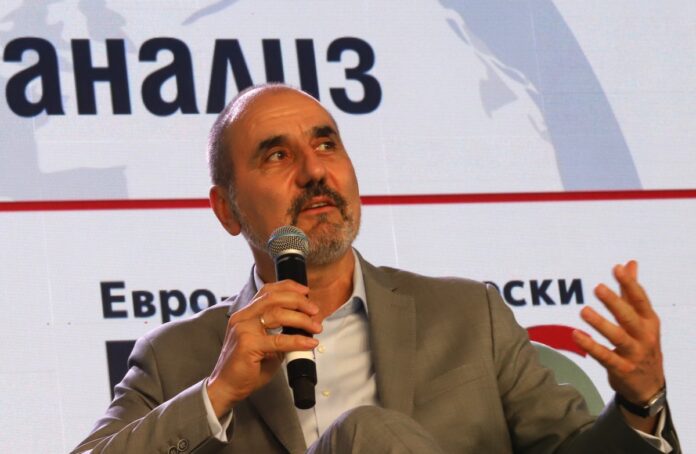 Цветанов: По-добре предсрочен вот, отколкото агония до пролетта