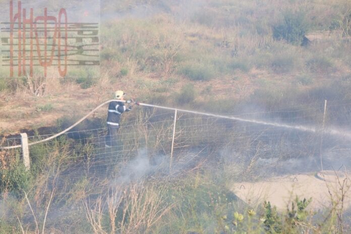 Плевня и лозе горяха при Бучино, няма пострадали