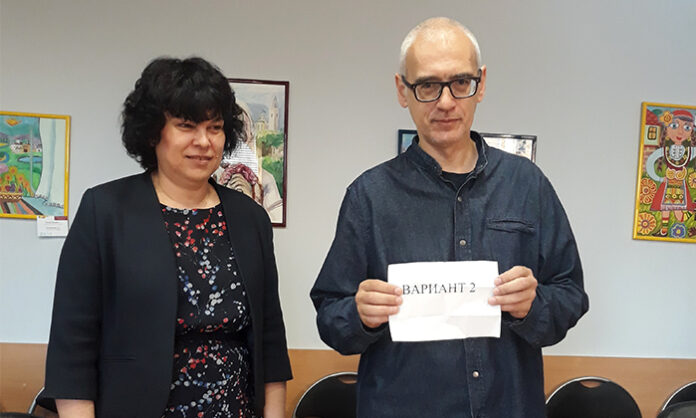 Над 3 000 зрелостници се явяват днес на втората задължителна матура по избран предмет