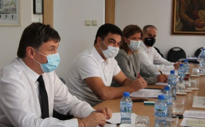 Кметът на Кюстендил взе участие в среща с експерти на МОН