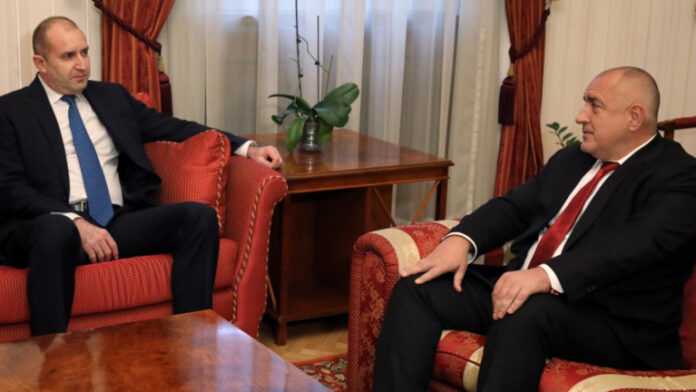Румен Радев: Няма сблъсък между премиер и президент, а между народа и мафията