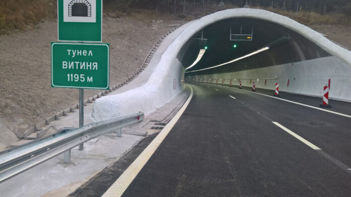 Тази нощ ограничават движението в тунел „Витиня“