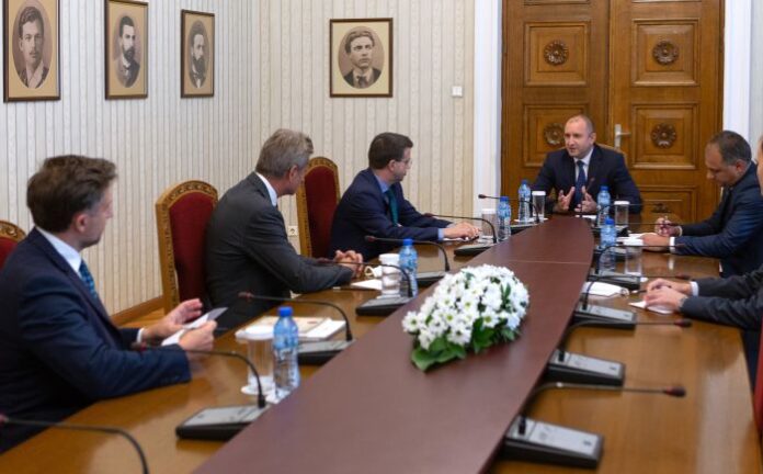 Радев обсъди перспективите за партньорство на инициативата „Три морета“