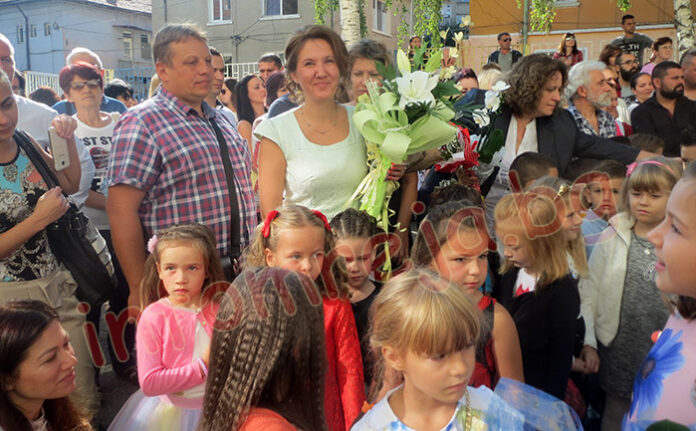 Училищата в Дупница имат пълна готовност да започнат новата учебна година