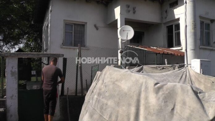 Почина жената, запалена от мъжа си
