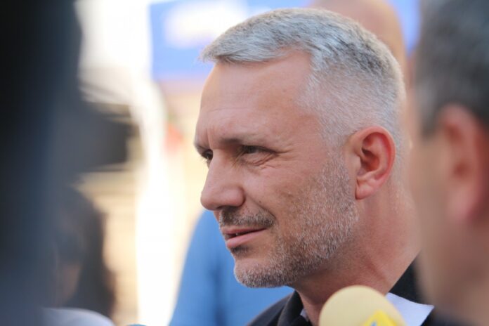 Хаджигенов: Ние се връщаме на площада