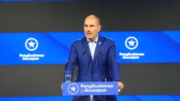 "Републиканци за България“ няма да управляват от джипка