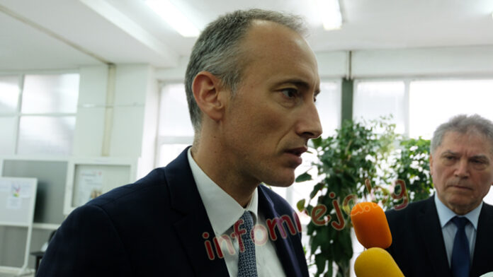 Вълчев: Вярваме, че присъствено обучение е най-доброто