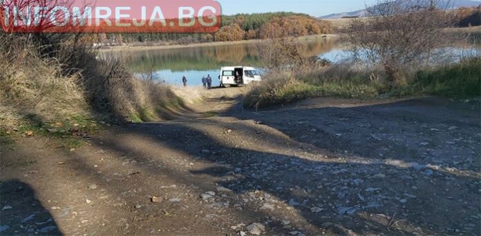 Водолази търсят Янек Миланов в язовир „Дяково“
