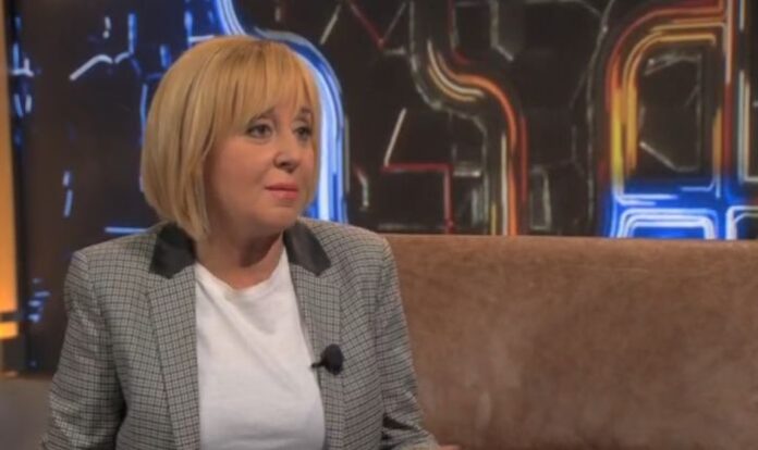 Манолова: Всеки ден на Борисов във властта ще се измерва в трупове
