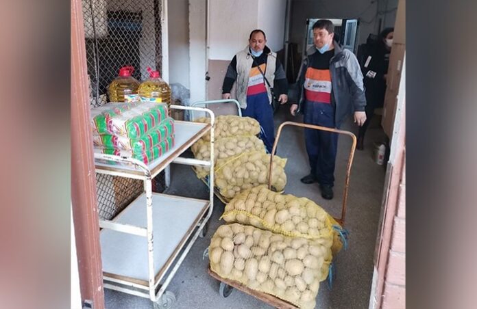 Младите социалисти в Гоце Делчев подпомагат социалните услуги в града