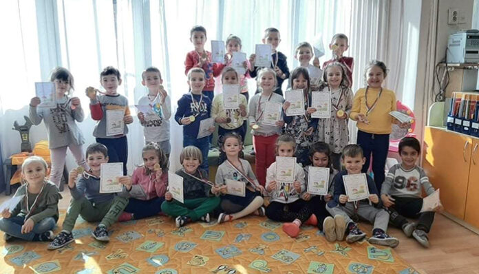 Дани Кадева с отлично представяне в биатлона, а малчугани от Банско получиха медали