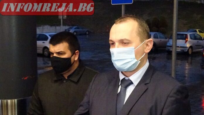 Трима се издирват след обира в Сандански