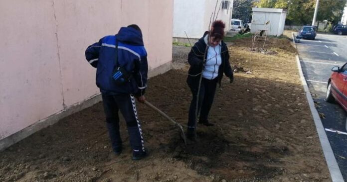 Квартал „Автогара“ в Радомир с нови зелени площи и повече места за паркиране