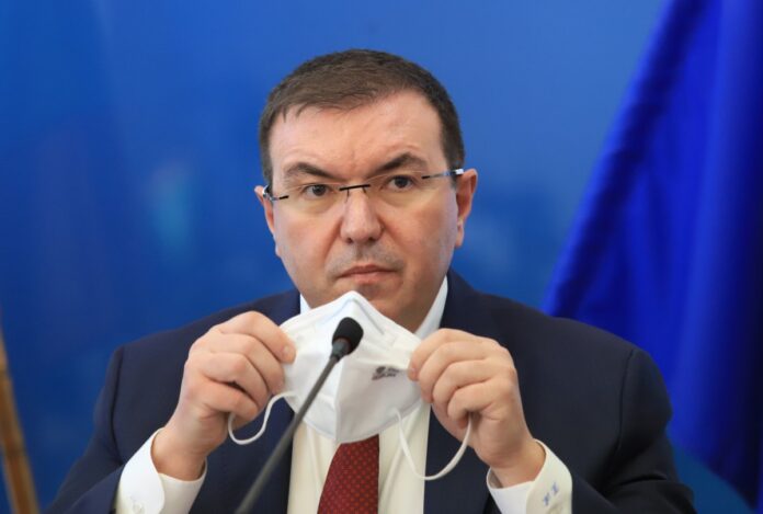 Ангелов: Имам готовност да съм първият ваксиниран българин