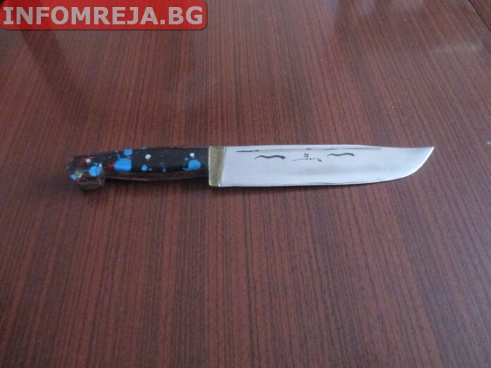 Стопаджии заплашиха благодетеля си с нож и го ограбиха