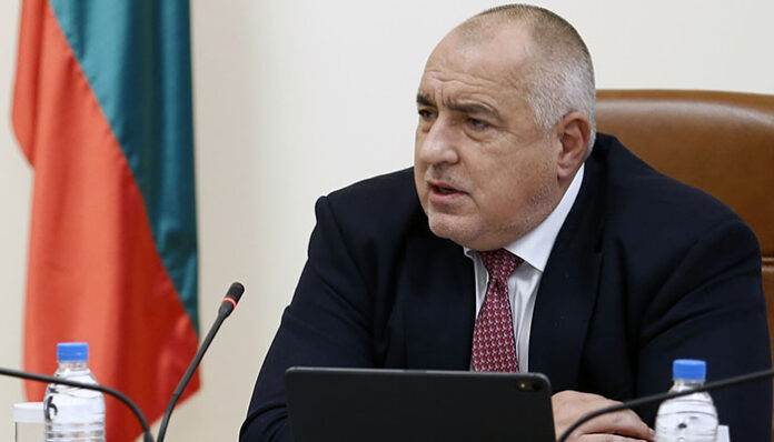 Отпуснаха близо 184 милиона лева за болниците, за ваксини и за нова система за спешните повиквания