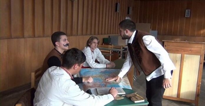 Ученици от Гоце Делчев създадоха филмова адаптация на "Под игото"