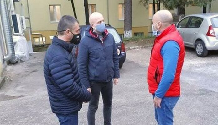 Депутатът Ал. Мацурев осигурява 100 кг месо за болницата в Гоце Делчев