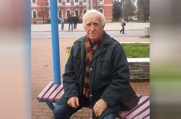 Иван Падинарски - 80-годишен българин, който се бори с перо за социална справедливост
