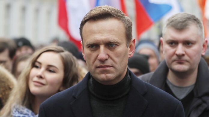 Освободиха и предадоха на родителите им непълнолетните, задържани при протестите в Москва
