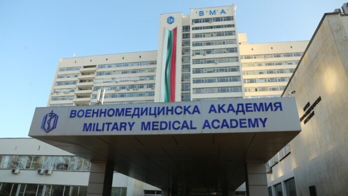 Доц. Дончев: Въпреки че преминах COVID-19, си поставих ваксина