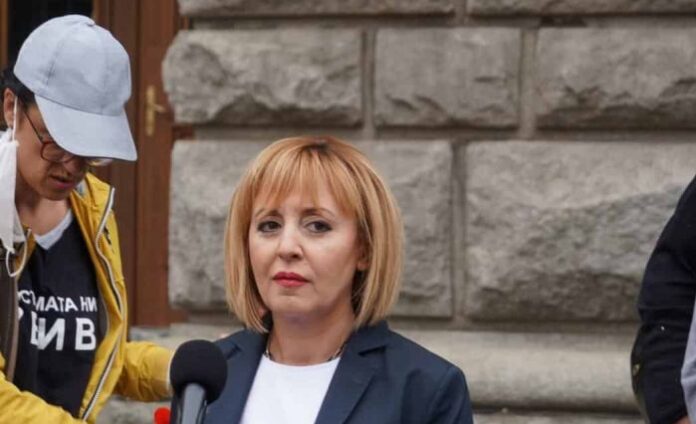 Манолова: Борисов да не допуска КЗК да си удължи мандата