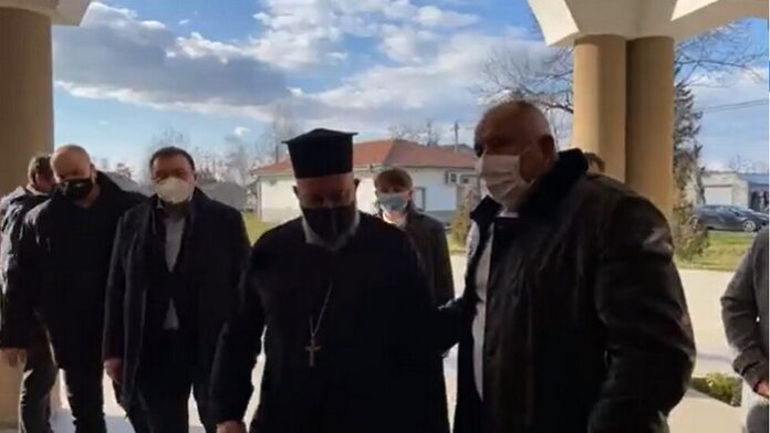 Борисов: Осигурили сме втората доза от ваксината за всички имунизирани