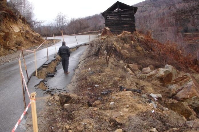 Село Плетена се бори с последиците от пороите